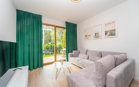 Nadmorski Dwor - Green Apartment
